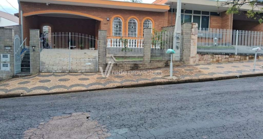 Casa com 3 quartos à venda na Paraná, 136, Vila D'Agostinho, Valinhos