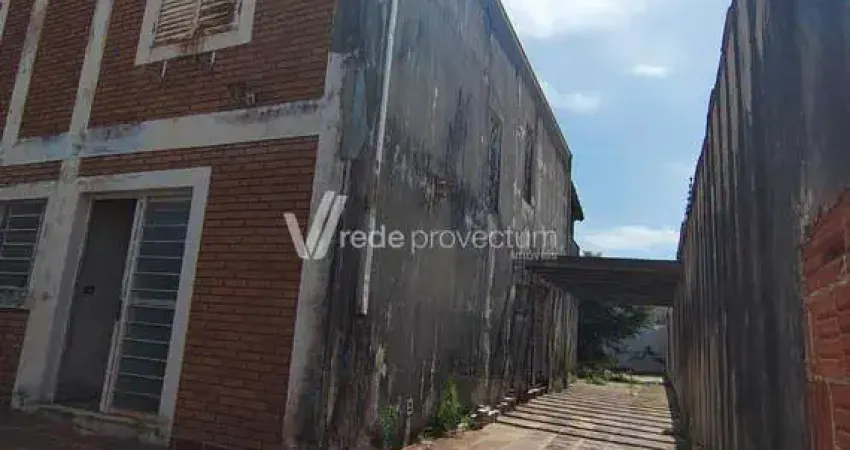 Casa com 4 quartos à venda no Taquaral, Campinas