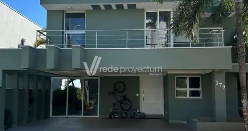 Casa em condomínio fechado com 5 quartos à venda na Rua Augusta Bernardes Moreira, 10, Parque das Quaresmeiras, Campinas