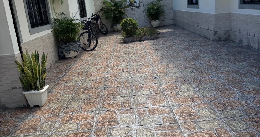 Casa de condomínio,  Martin de Sá! 700mtrs da praia