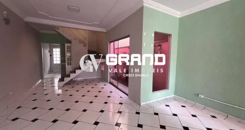 Casa Sobrado à Venda 2 Quartos 1 Suíte 145m² - Bairro Ana Maria