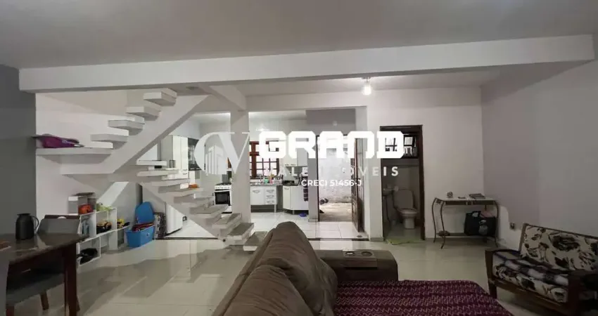 casa Sobrado à Venda 3 Quartos 128m² - Bairro Santa Paula - Jacareí