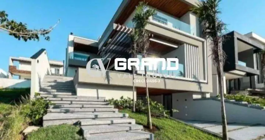 Casa Sobrado à Venda 4 Suítes 495m² Com elevador - Bairro Urbanova