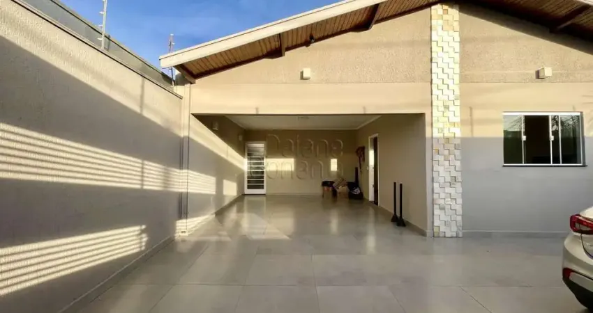 Casa com 2 quartos à venda na Rua Izidoro Bertaglia, 898, Jardim Chácara dos Pinheiros, Botucatu