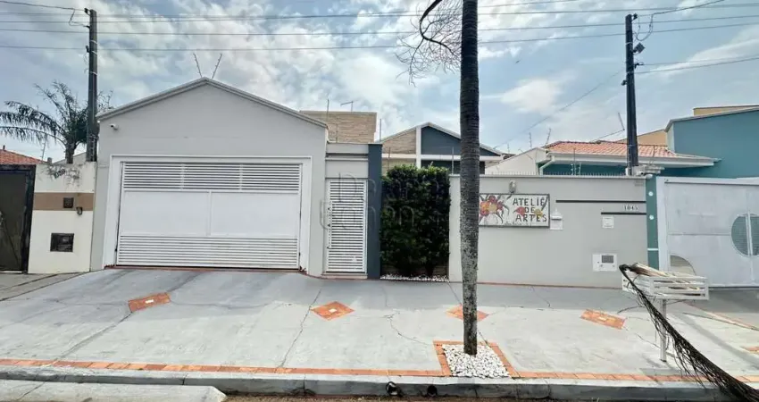 Casa com 3 quartos à venda na Rua Atílio Losi, Casa Márci, Jardim Paraíso, Botucatu