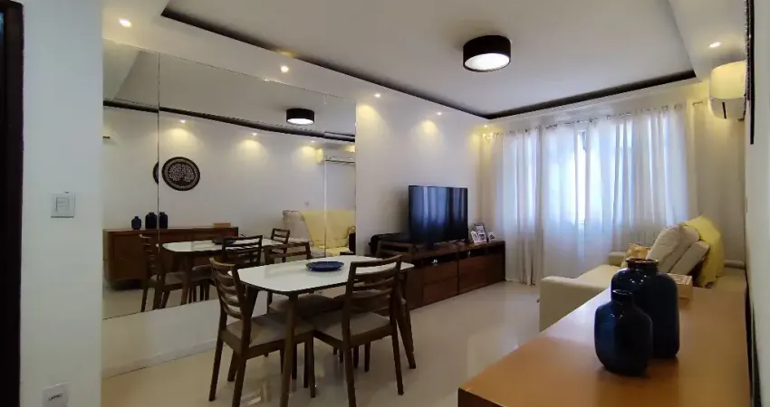 Apartamento À Venda na Rua Cruz jobim em Vista Alegre.