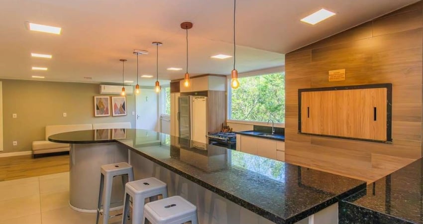VENDO LINDO Apto 87m², 3 dorm e 1 suite, banho social, vaga dupla e infra
