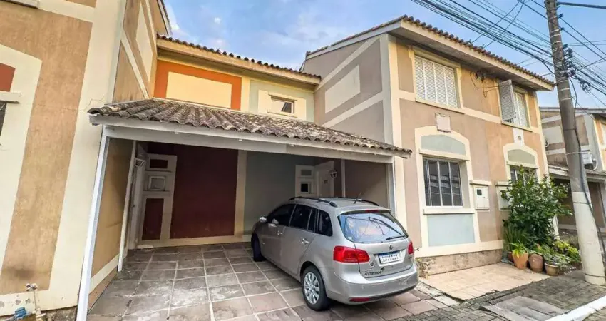 Casa com 3 quartos à venda na Avenida José Aloísio Filho, Humaitá, Porto Alegre