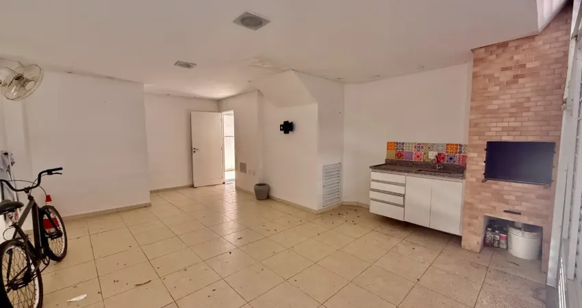 Casa em condomínio fechado com 2 quartos para alugar na Rua Joaquim Távora, 473, Marapé, Santos