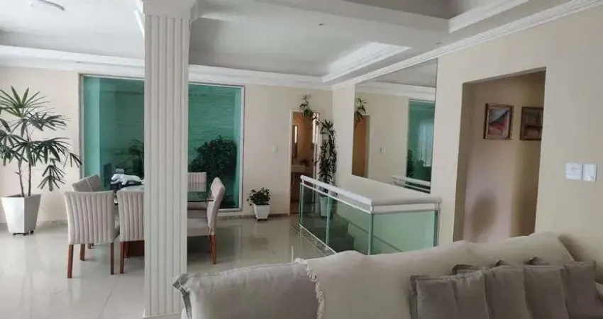 Casa à venda em Rio de Janeiro, Taquara, com 3 quartos, com 322 m²