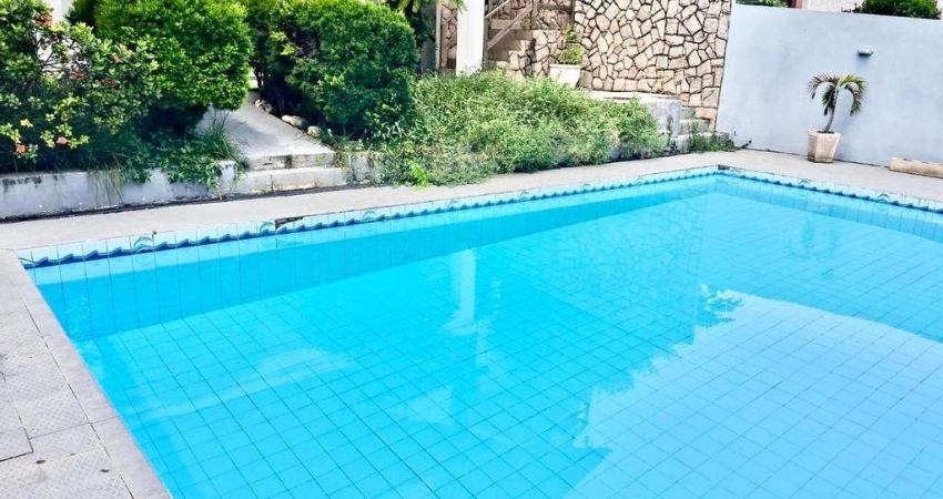 Casa à venda em Rio de Janeiro, Freguesia de Jacarepaguá, com 4 quartos, com 485 m²