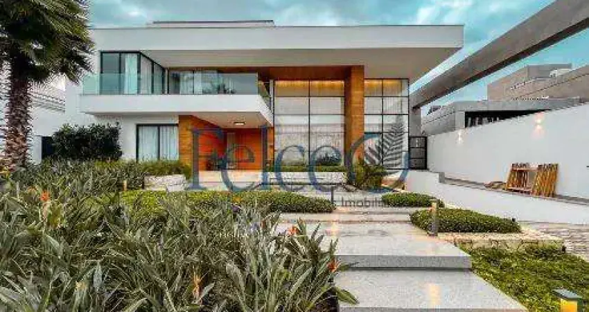Casa à venda em Rio de Janeiro, Barra da Tijuca, com 5 suítes, com 1500 m²