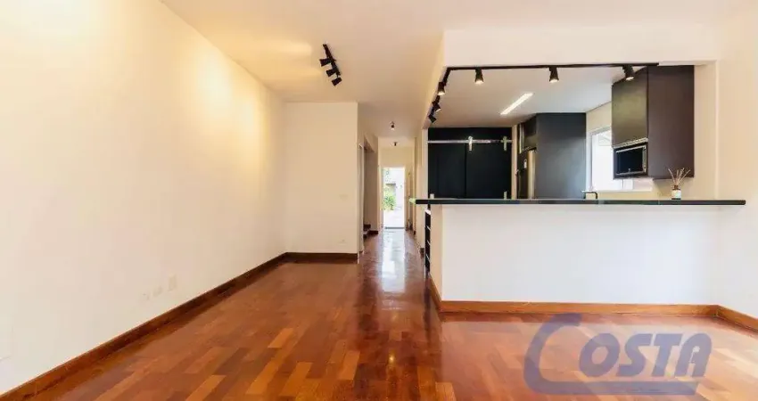 Casa de Condomínio em Jardim Viana - São Paulo, SP