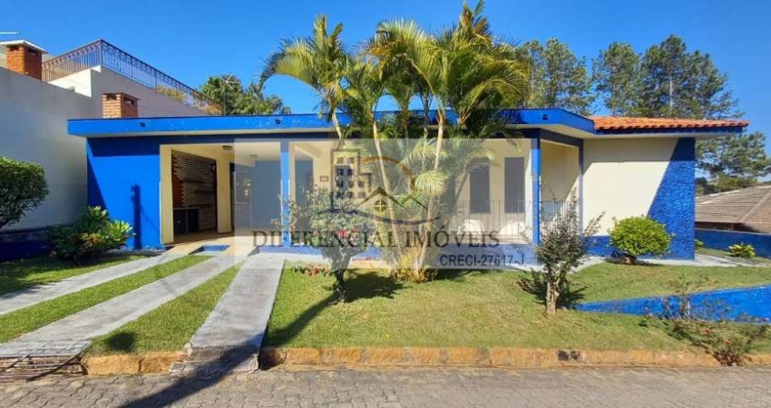 CASA NO CONDOMINIO CLUBE DOS 50