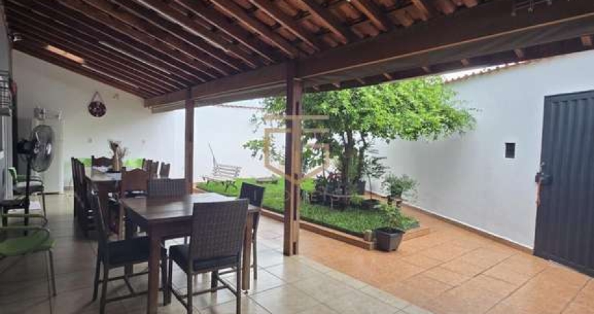 Casa à venda em Campinas, Jardim Santa Eudóxia, com 3 quartos, com 161.25 m²