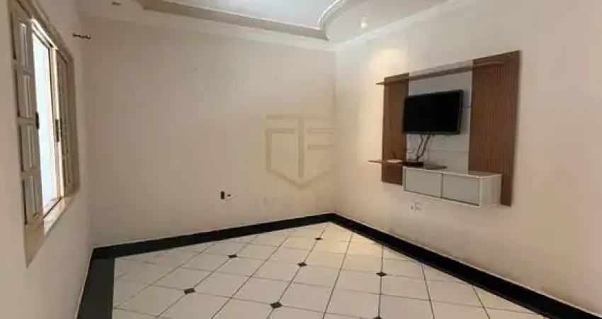 Casa à venda com 4 dormitórios sendo 1 suíte no Jardim Macanrenko, em Sumaré/SP