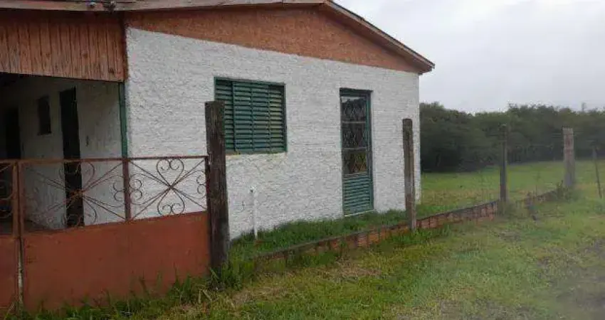 Casa com 2 dormitórios à venda, 888 m² por r$ 600.000,00 - getúlio vargas - bagé/rs