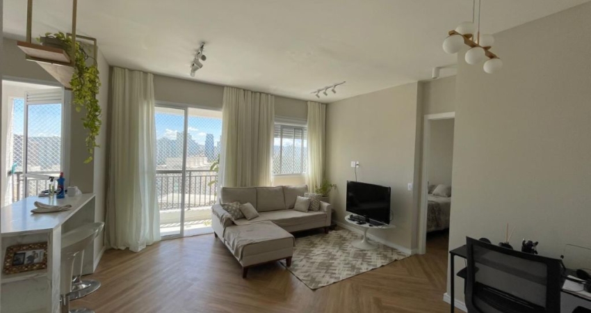 Mobiliado, andar alto, 47 m² – 1 dorm (2 reversível), vaga – Reserva Urano SP