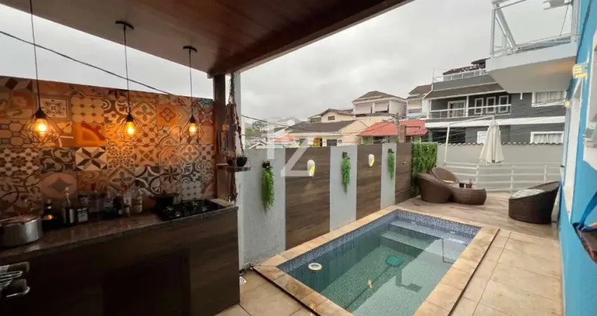 Fascinante casa a venda na Taquara - 3 Quartos na melhor localização do Bairro