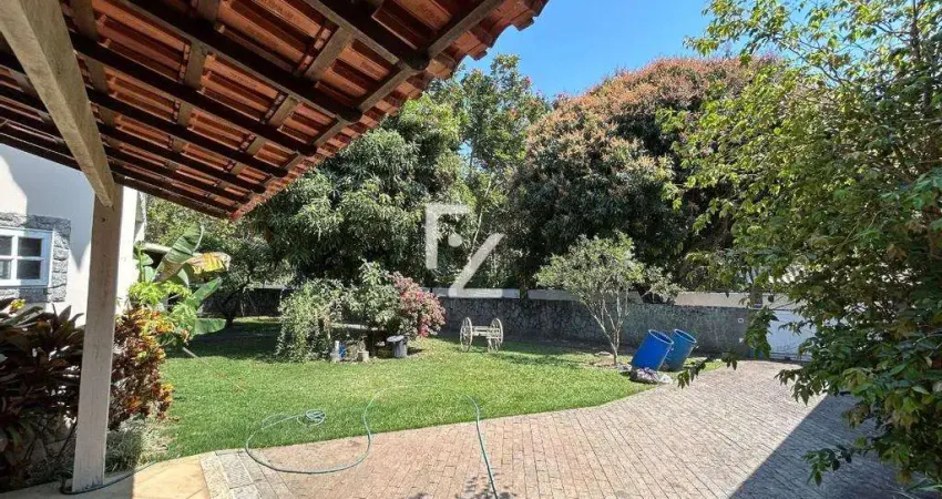 Incrível casa duplex de 4 quartos(Podendo virar 6) á venda no melhor condomínio da taquara, 680m² de Conforto e Natureza