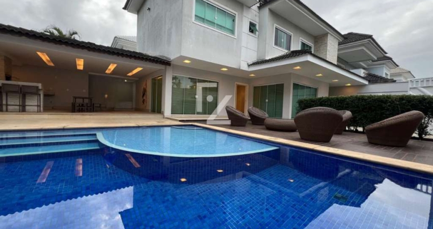Magnífica mansão no coração do Recreio - 5 quartos, sendo 4 suítes e um baita terreno