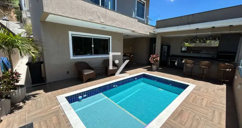 Casa cinematográfica com a vista para todo o bairro - porteira fechada