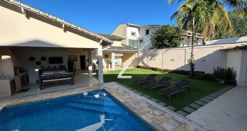 Casa linear de 4 quartos + casa de fundos independente no condomínio fazenda passaredo