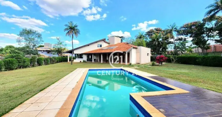 Casa com 3 dormitórios à venda, 300 m² por R$ 2.450.000 - Jardim Shangri-Lá - Bauru/SP