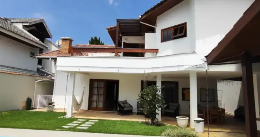 SOBRADO NO COND. JD. AQUARIUS II - Mobiliado - 4 suítes (2 com sacada)