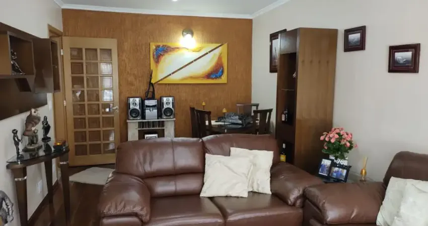Imóvel para venda com 290 metros com 4 quartos, 4 banheiros, 3 vagas próximo ao Andorinha