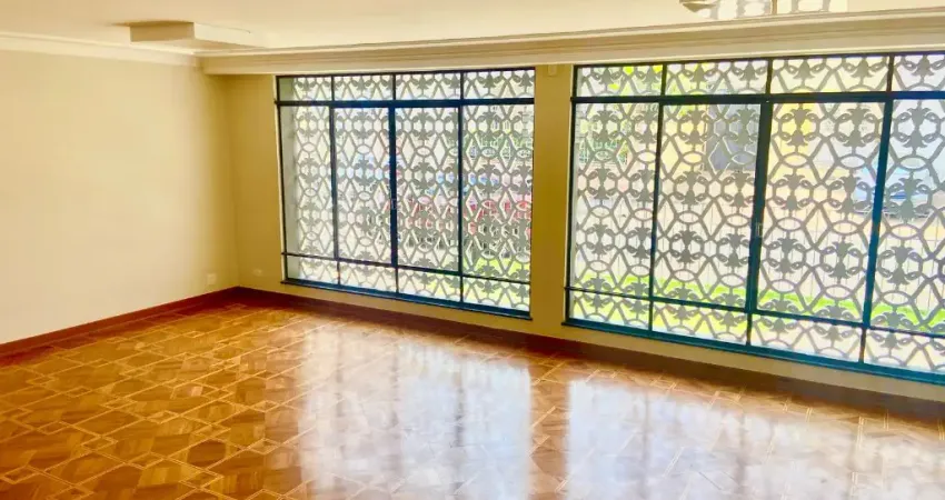 Sobrado à venda na Paderewsky com 443 Mts², sala para 02 ambiente, 4 quartos, 4 vagas de garagem Santana São Paulo SP