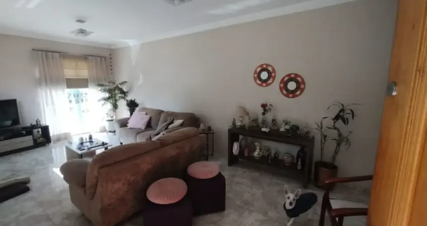 Sobrado para venda com 141Mts, sala pra 2 ambientes, 3 quartos e 3 vagas em Vila Mazzei São Paulo / SP