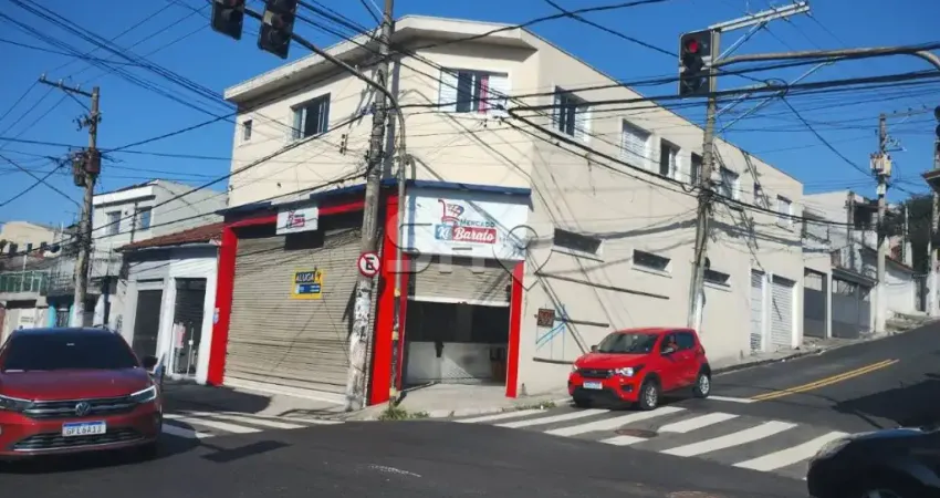 Prédio Comercial em Vila Nivi,  200 m  vaga  cozinha  mezanino deposito São Paulo