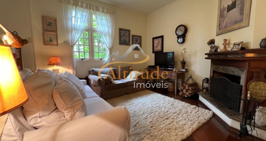 Clássico Apartamento Exclusivo a Poucos Passos do Centro de Capivari!
