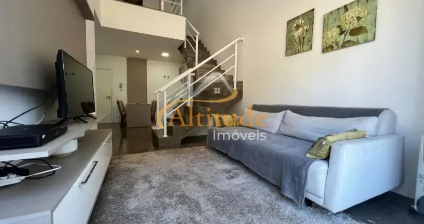 Elegante apartamento duplex com mobiliario sofisticado - Gaudi Loft Design