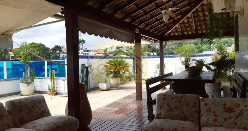 Cobertura à venda, Freguesia (Jacarepaguá), com 4 quartos, 241m²