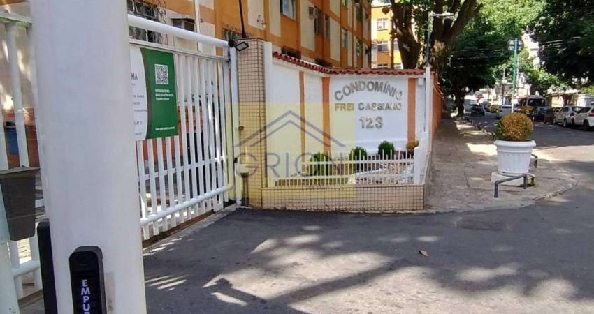 Apartamento à venda, Freguesia Jacarepaguá, com 2 quartos, 54m²