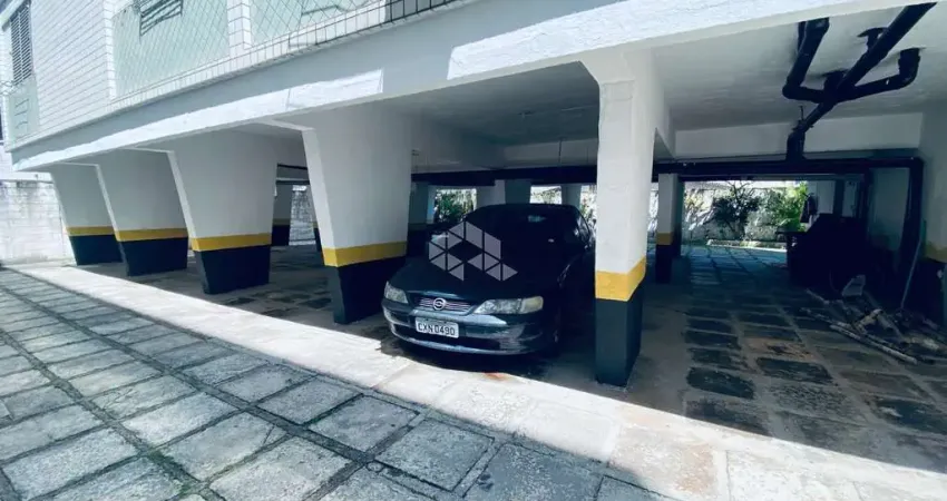 Apartamento a venda em ocian praia grande com 1 quarto e 1 vaga