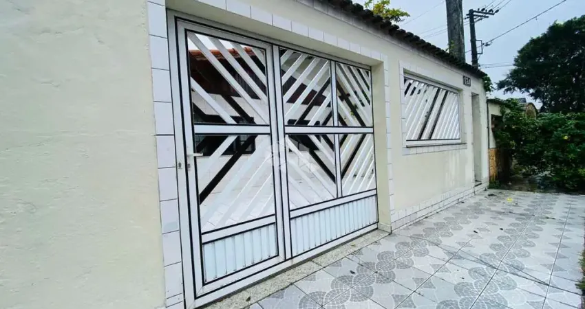 Casa geminadaa venda na praia grande, vila caiçara, com  2 quartos, 1 suíte e 2 vagas