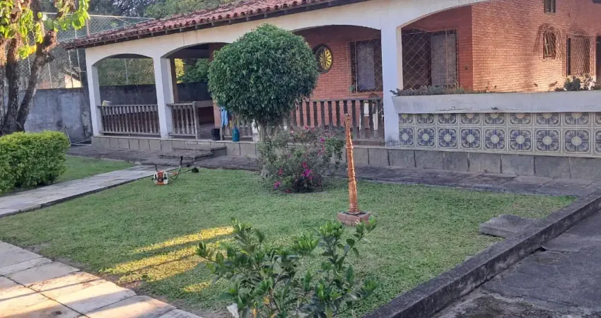 Chácara / sítio com 3 quartos à venda na Rua Massâpe, 295, Santa Cruz, Rio de Janeiro