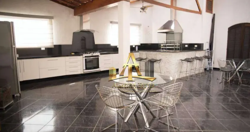 Excelente Casa à Venda no Bairro Aldeia de Barueri –  São Paulo.