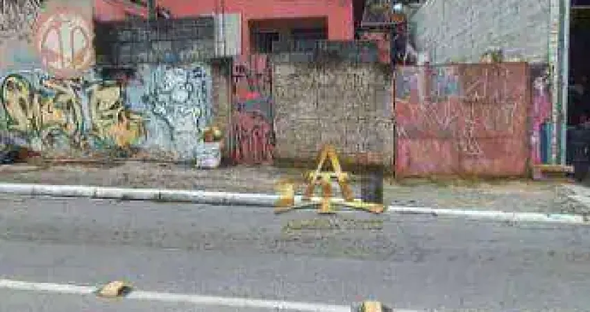 Terreno plano frente ao terminal Jardim Silveira - Barueri - SP.