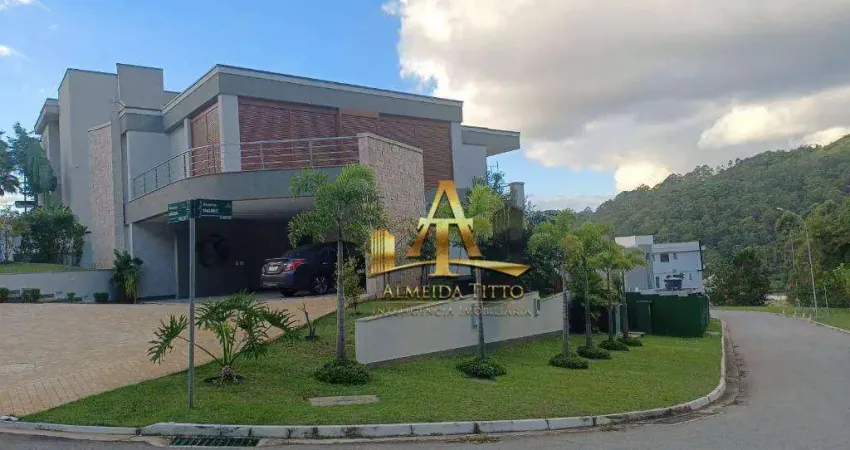 Casa com 4 dormitórios à venda, 400 m² por R$ 7.990.000,00 - Residencial Villa Solaia - Barueri/SP