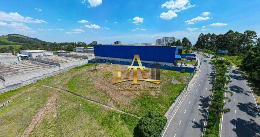 Área à Venda com 4.455 m² no Centro Empresarial Tamboré em Santana de Parnaíba - São Paulo