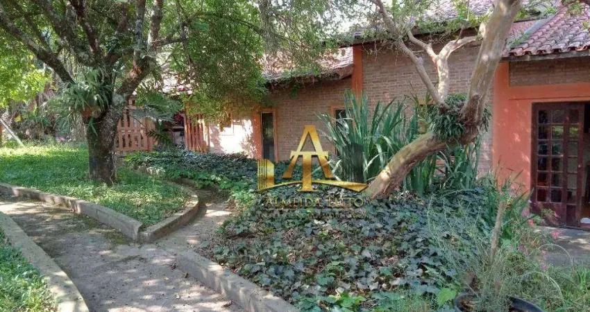 Casa com 5 dormitórios à venda, 360 m² por R$ 1.600.000 - Residencial Nova Higienópolis - Jandira - São Paulo.