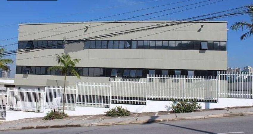 Galpão para Locação com 4307 m² por R$ 150.773/mês - Tamboré em Barueri/SP