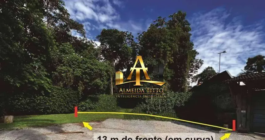 Terreno de 860 m² à Venda no Condomínio Jardim Colibri – Granja Viana (Cotia)