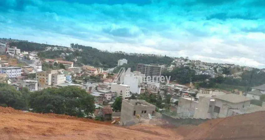 Terreno à venda, 268 m² De R$160.000 por R$ 150.000 - São Pedro - Juiz de Fora/MG