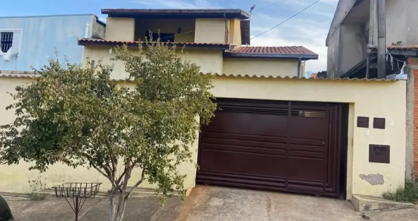 SOBRADO COM DUAS CASAS À VENDA PRÓXIMO AO SWISS PARK EM CAMPINAS