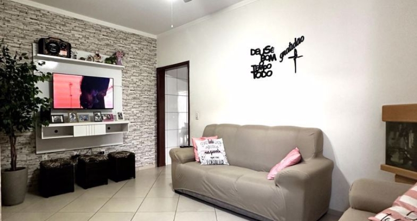 CASA ASSOBRADADA À VENDA NO PARQUE JAMBEIRO CAMPINAS/SP.